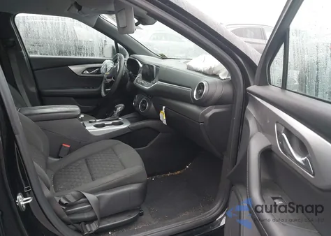 2021 Chevrolet Blazer Awd 2Lt z USA, uszkodzony, nr VIN 3GNKBHRS8MS545939